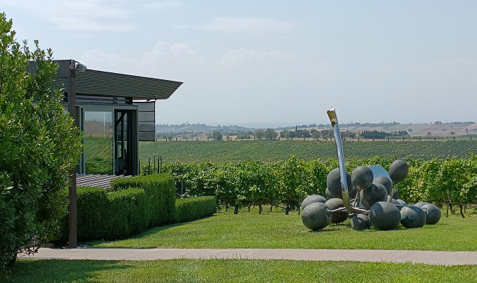 Gerovassiliou vineyard art 2